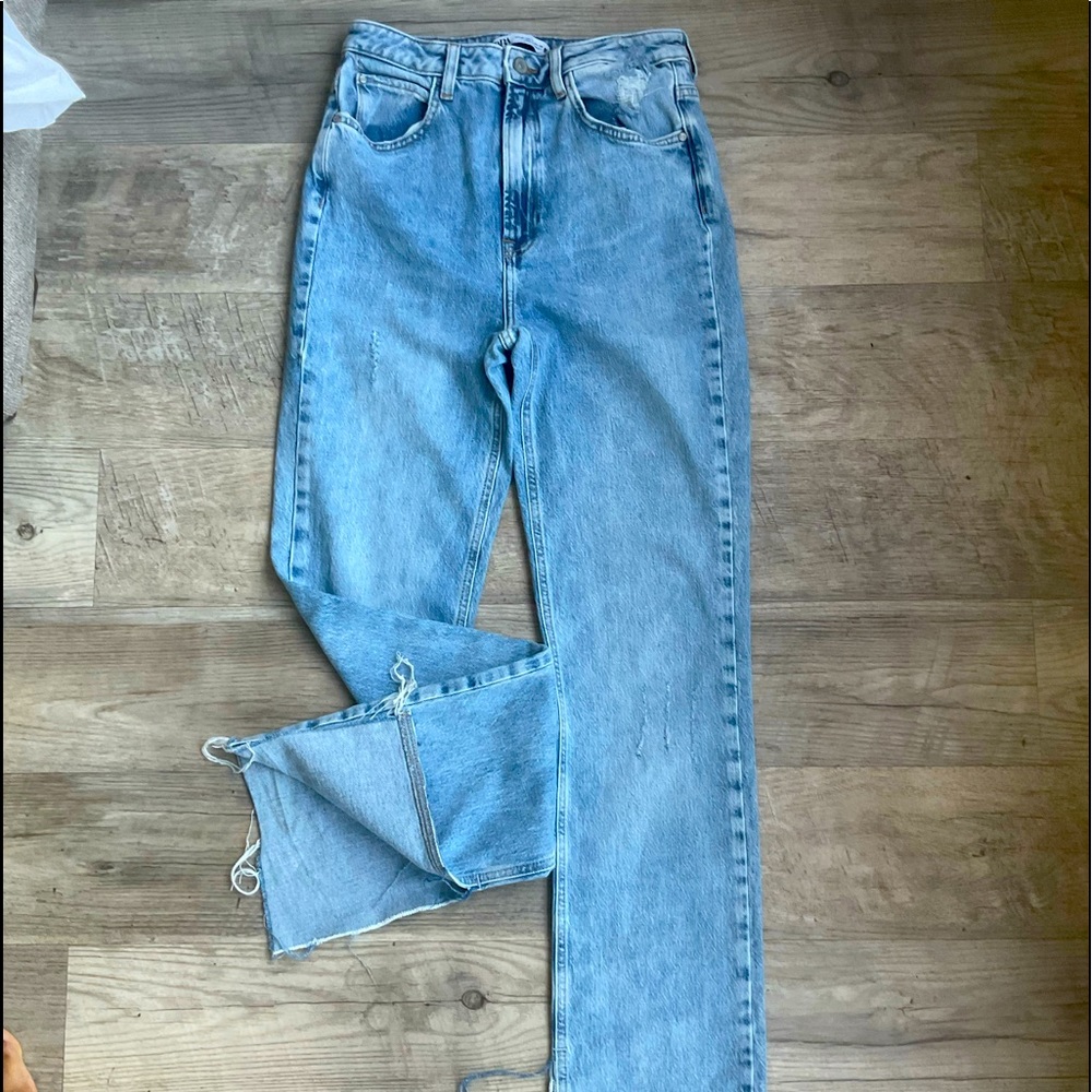 Never worn Zara jeans!!!